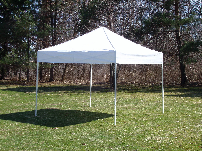 Using a Commercial Tent: The Top Benefits
