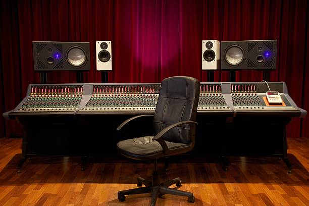 Simplify Your Music Processes with a Music Workstation Desk